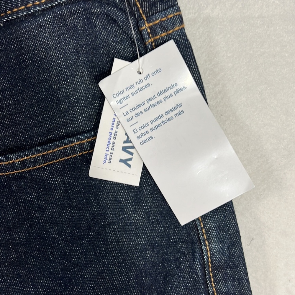 NWT Old Navy Built In Tough Straight Leg Blue Jeans Pants Mens Size 32 X 34 - Picture 4 of 7